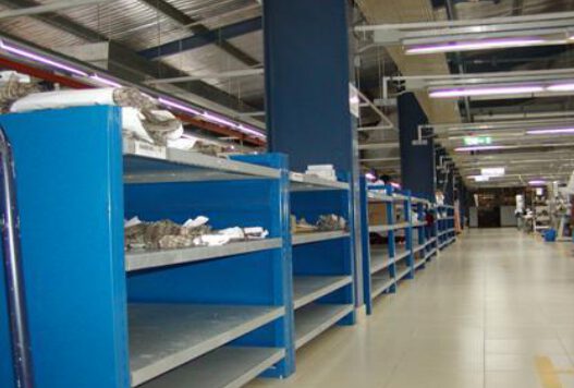 Shelving aisle
