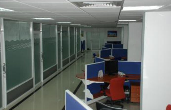 Glass partitions and workstations